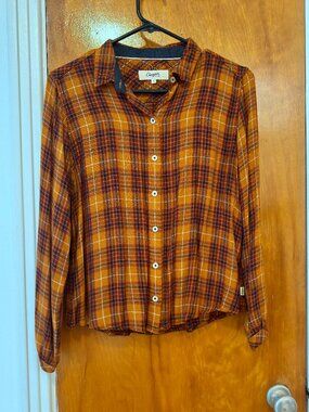Chevignon Plaid Button-Up Shirt (S)